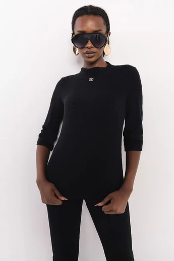 amnesia-emi-garbo-fekete