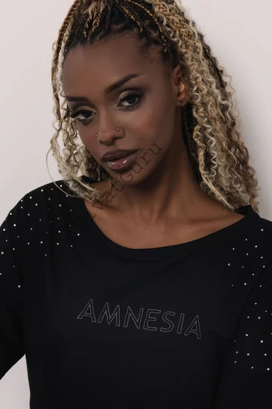 amnesia-fili-szort-koves-felso-fekete