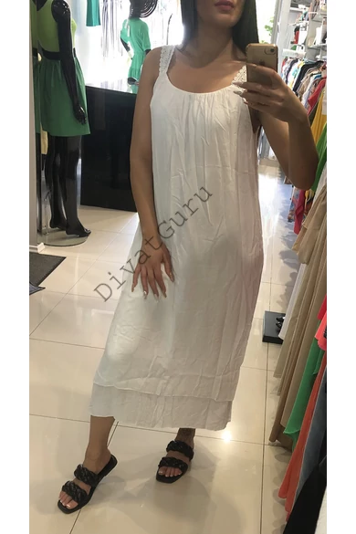italian-nyari-ruha-feher